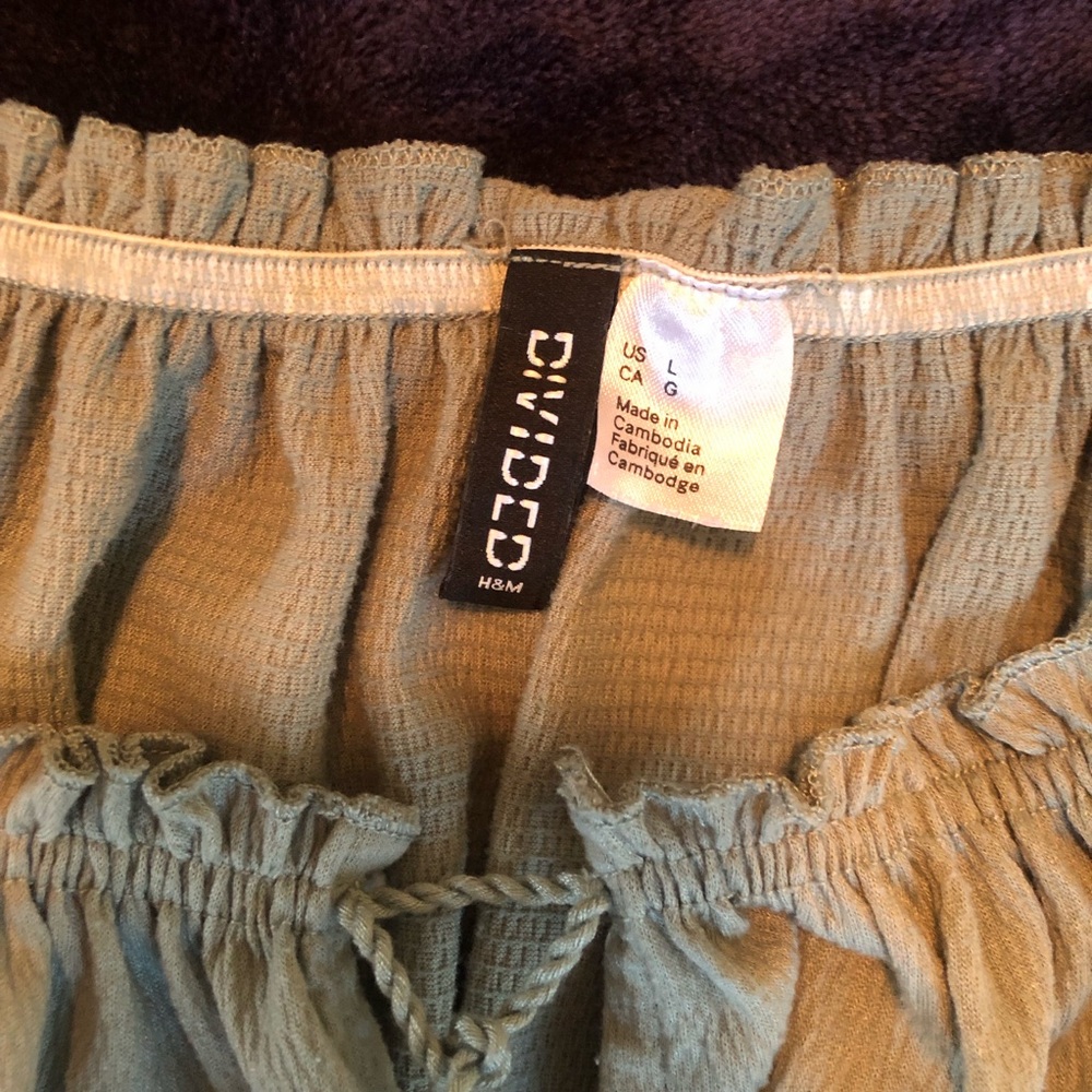 H&M DIVIDED Sage Green Crop‎ Top Large Peasant Trendy Y2K Festival Vintage - Picture 4 of 6